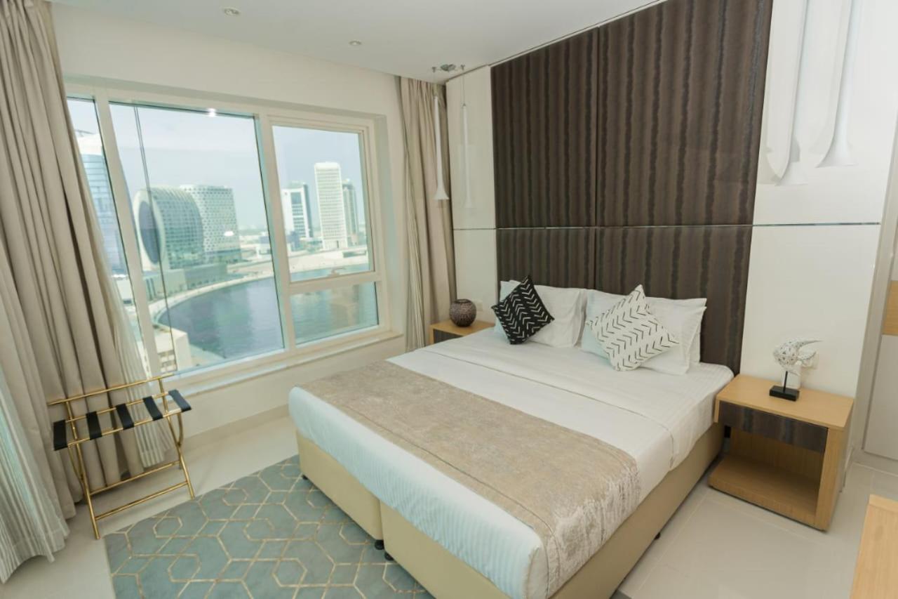 Waterfront Downtown- Damac Maison Canal View Дубай Екстериор снимка